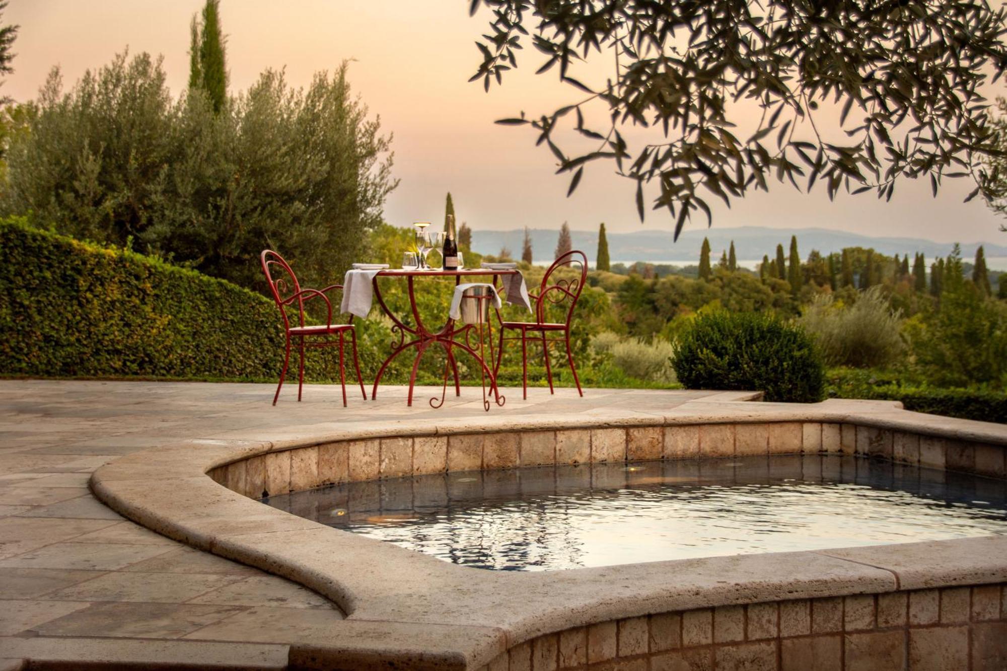 I Capricci Di Merion - Resort & Spa Tuoro sul Trasimeno Exterior photo