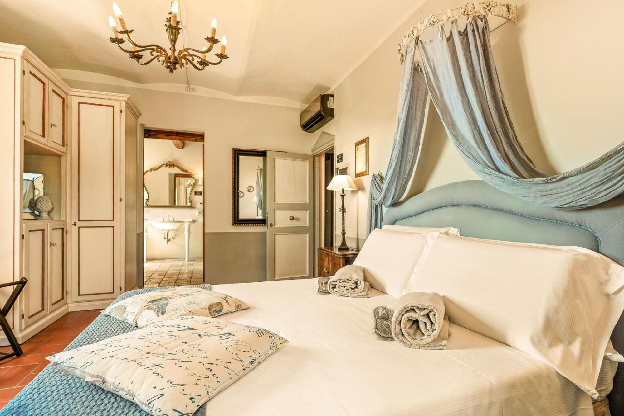 I Capricci Di Merion - Resort & Spa Tuoro sul Trasimeno Room photo